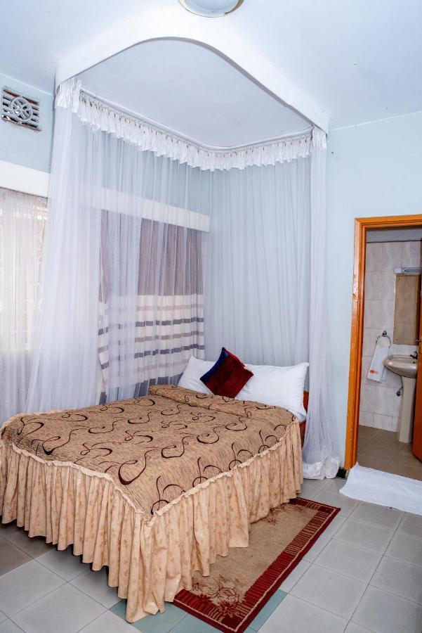 Jupiter Guest House - Parklands Nairobi Zewnętrze zdjęcie